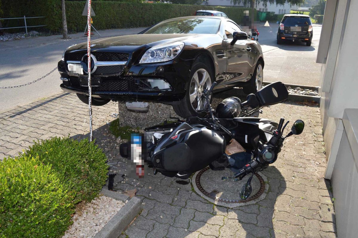 dürfen fahrräder auf auto parkplätzen abgestellt werden