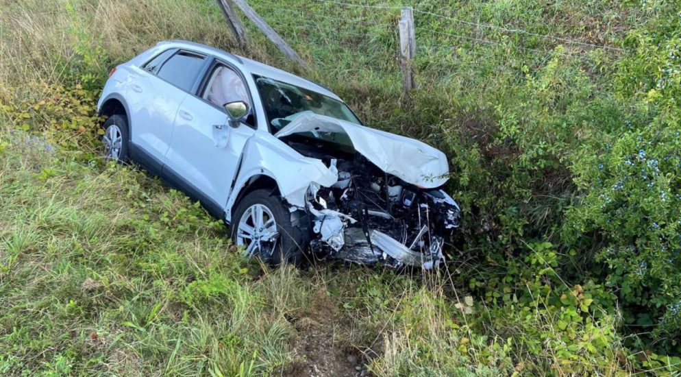 Horror-Crash zwischen zwei Autos in Zufikon