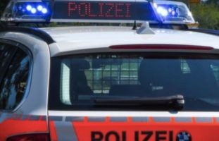 Chur GR - Motorradfahrer bei Kollision mit Auto verletzt