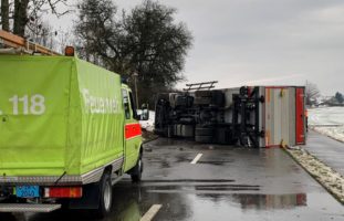 Heftiger LKW-Unfall in Watt ZH