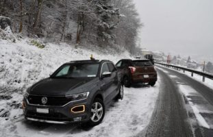 Chur GR: Verkehrsunfälle nach Schneefall