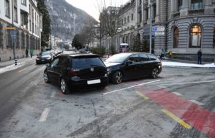 Unfall in Chur GR zwischen zwei Autos