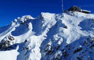 Verbier: Mehrere Skifahrer von Lawine erfasst: ein Todesopfer