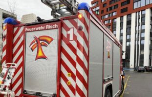 Feuerwehreinsatz durch Wärmeschublade in Rotkreuz ZG