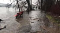 Greifensee in Uster ZH tritt nach Hochwasser über die Ufer