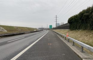 Cham ZG - Autolenkerin betrunken auf der A4 unterwegs