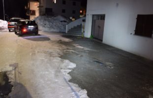 Unfall Poschiavo: Lenker erfasst seine Frau: tot!