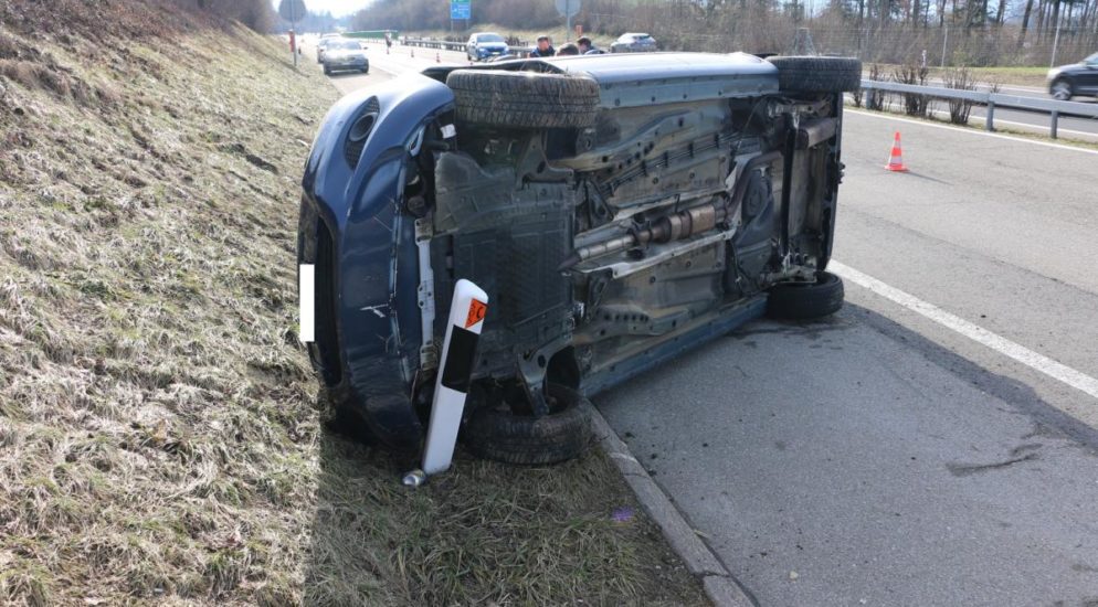 Selbstunfall auf der A15 bei Hinwil