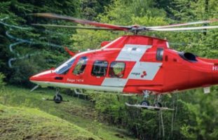 Liestal BL: Heftiger Brandunfall fordert zwei Verletzte (16)