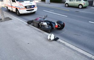 Motorradlenker nach Auffahrunfall in Chur verletzt