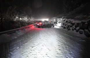 Chur GR: Totalschaden nach Crash mit Mauer