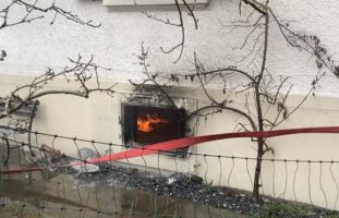 Oftringen AG: Einfamilienhaus nach Brand nicht mehr bewohnbar