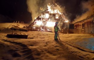 Brand in Weissbad: 90 Feuerwehrleute im Einsatz