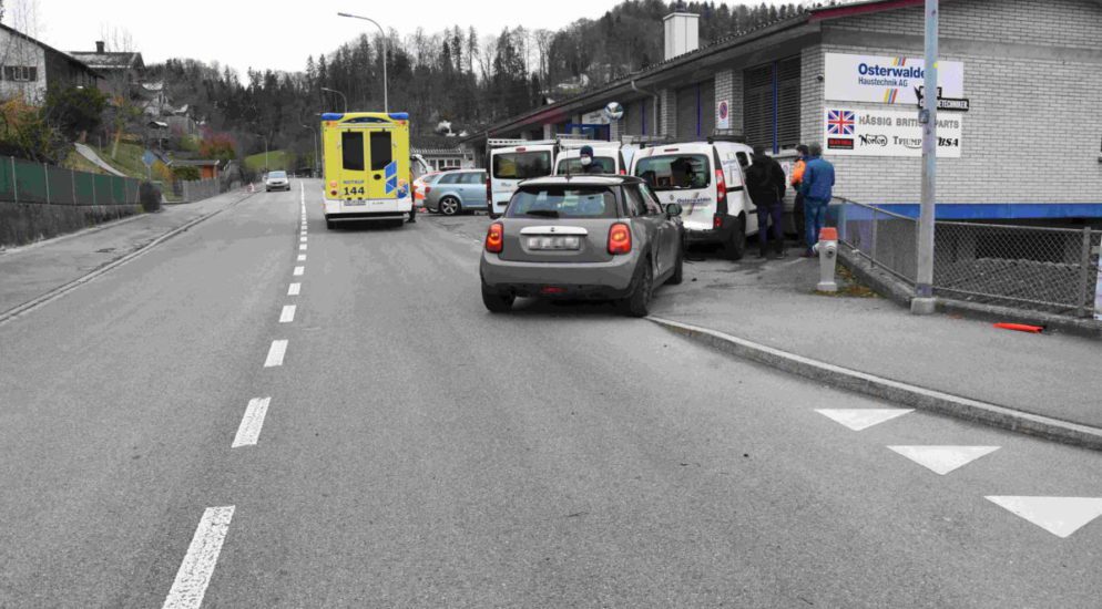 Verletzte bei Crash in Flawil