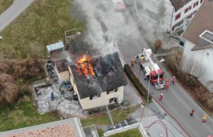 Neuhaus: Brand in Einfamilienhaus