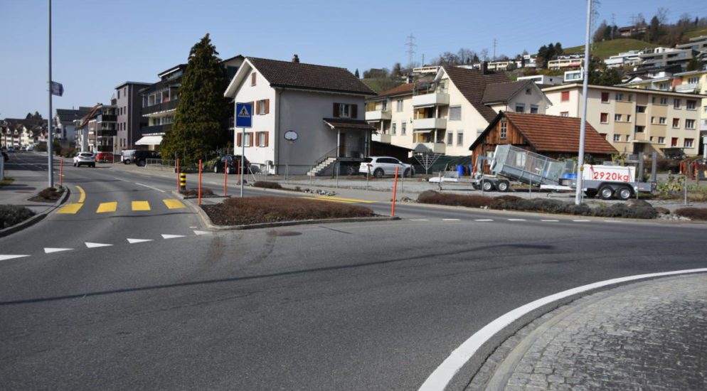 E-Bikefahrer nach Unfall in Schmerikon SG verletzt