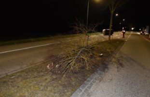 Bei Selbstunfall in Lohn-Ammannsegg mit Fahrzeug überschlagen