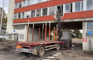 Spektakulärer Unfall beim Güterbahnhof in Schaffhausen