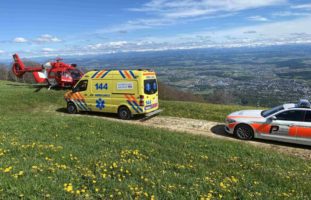 Gleitschirmpilot nach Unfall auf dem Weissenstein schwer verletzt