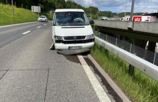 Unfall auf der Autobahn A1 in Neuenhof AG