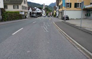 Motorradfahrer verursacht Auffahrunfall in Buchs SG