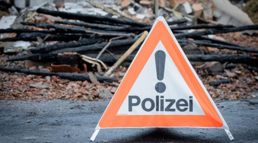 Hausen ZH: Balkonbrand in einem Reiheneinfamilienhaus