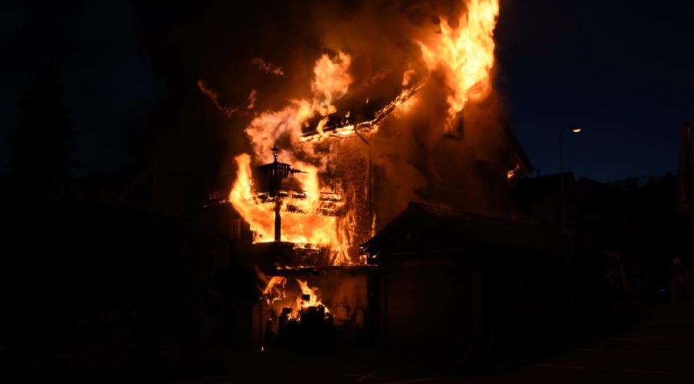 Eschenbach SG: Haus im Vollbrand