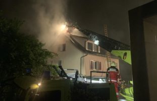 Feuer in Wohnhaus in Affoltern am Albis ZH