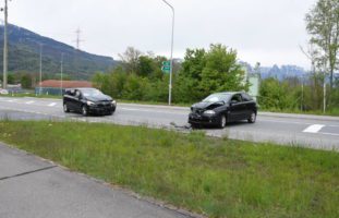 Sevelen: Autofahrerinnen nach Crash verletzt