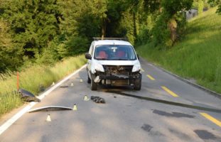 Thayngen SH - Motorradfahrer stirbt auf Unfallstelle