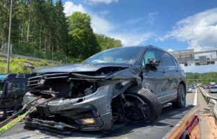 Neuenhof AG: Verkehrsunfall auf der A1 verursacht