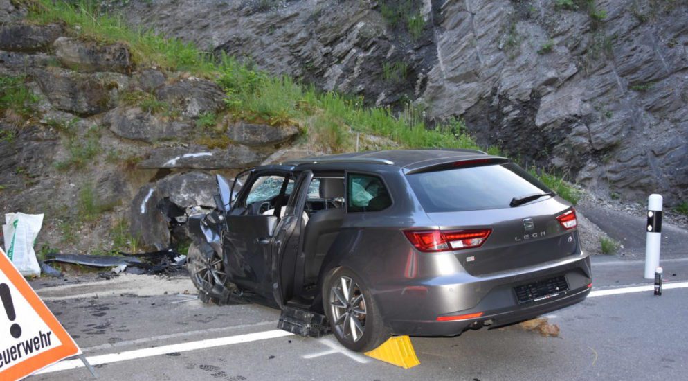 Schrecklicher Crash in Grabs SG: Selbstunfall fordert Schwerverletzten