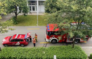 Zug: USV-Anlage in Brand geraten