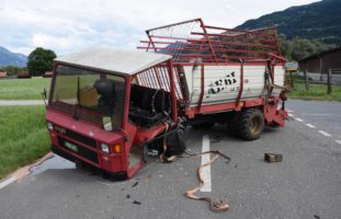 Mels SG: Bei Verkehrsunfall überschlagen