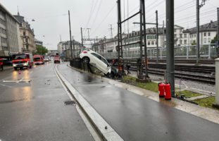 St.Gallen - Strasse nach Unfall 5 Stunden gesperrt