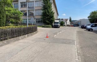 Verkehrsunfall zwischen PW und Velofahrer in Thayngen