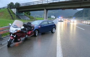 Verkehrsunfall auf der A3 in Mollis GL